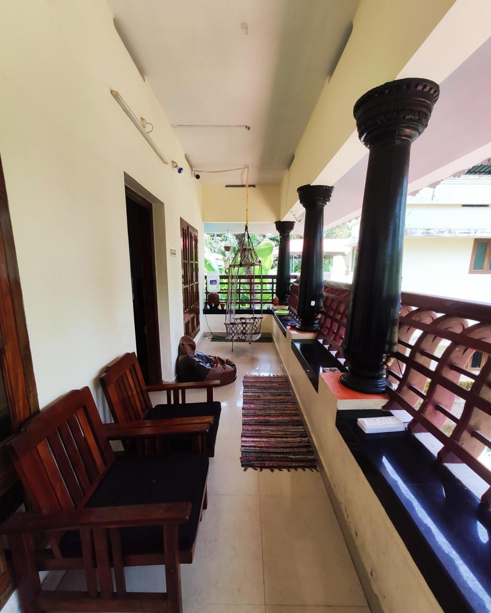 Happy Buddha Homestay Varkala Buitenkant foto