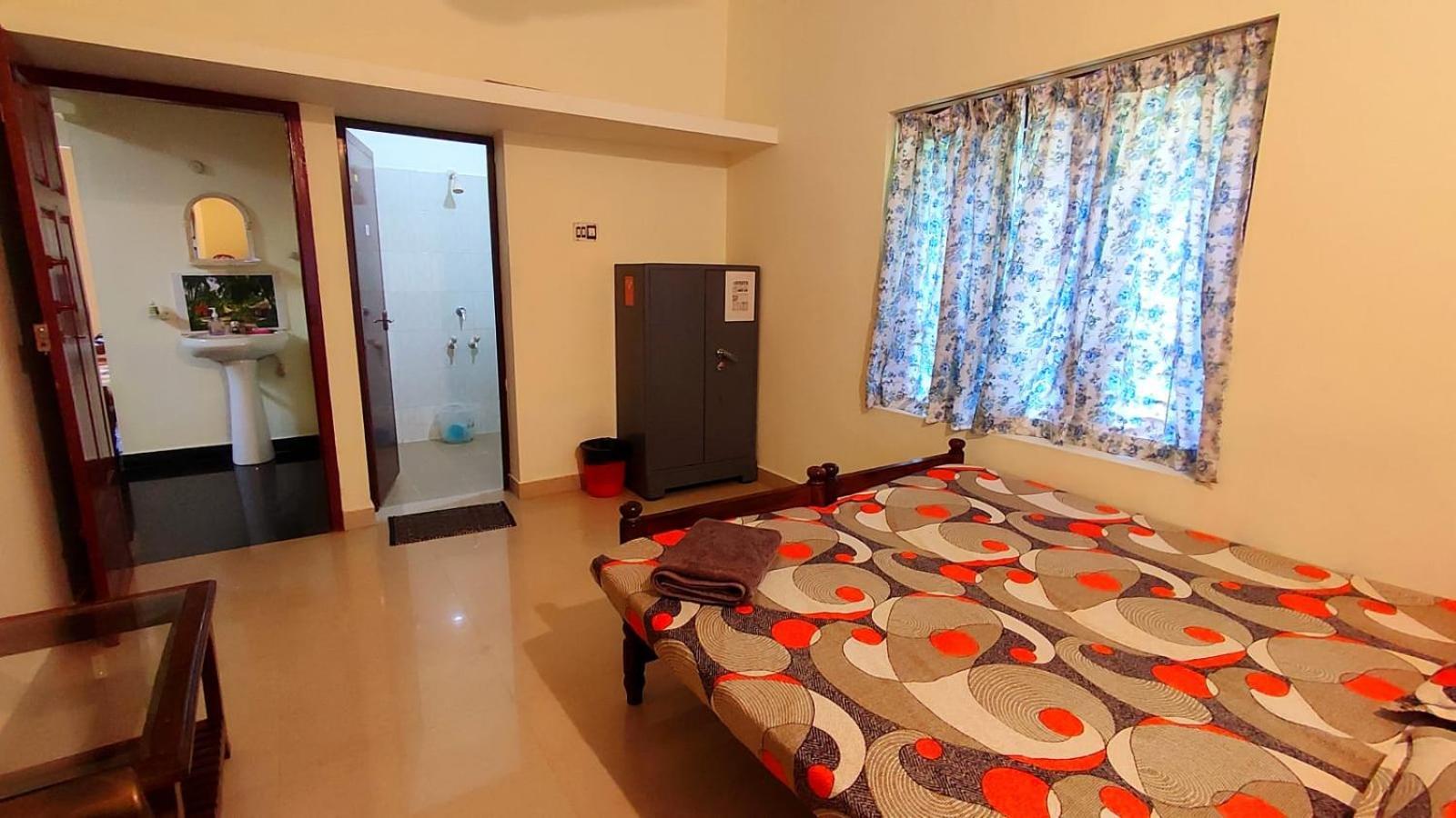 Happy Buddha Homestay Varkala Buitenkant foto